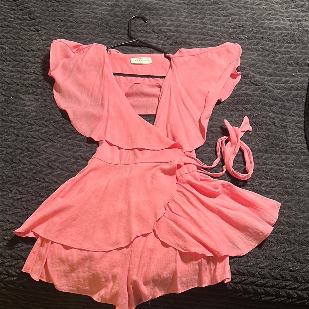 AMERICAN THREADS Pink Ruffled Wrap Dress